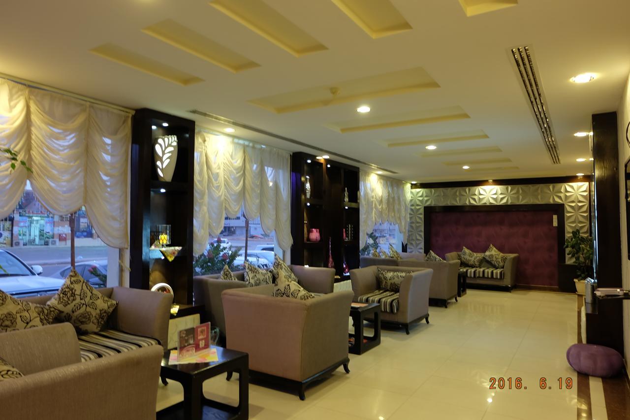 Talin Star Suites Riadh Exterior foto